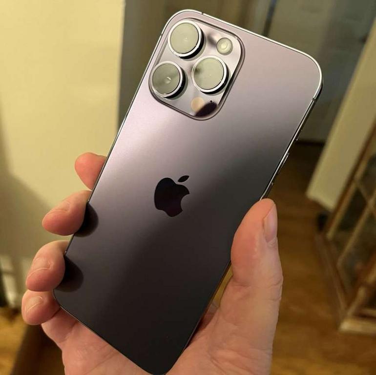 Apple iPhone 14 Pro (256 GB) – Preto-espacial na Amazon