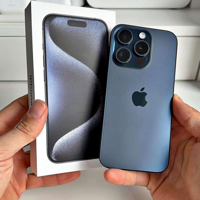 Apple iPhone 15 Pro 128GB Titânio Azul 6,1″ 48MP iOS 5G na Magazine Luiza