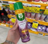 Aromatizador Bom Ar Aerossol Lavanda 360ml Embalagem Econômica, Air Wick, Roxo na Amazon