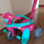 Bandeirante Mototico Passeio & Pedal Triciclo, Rosa/Verde, 76 x 50.5 x 91 cm na Amazon