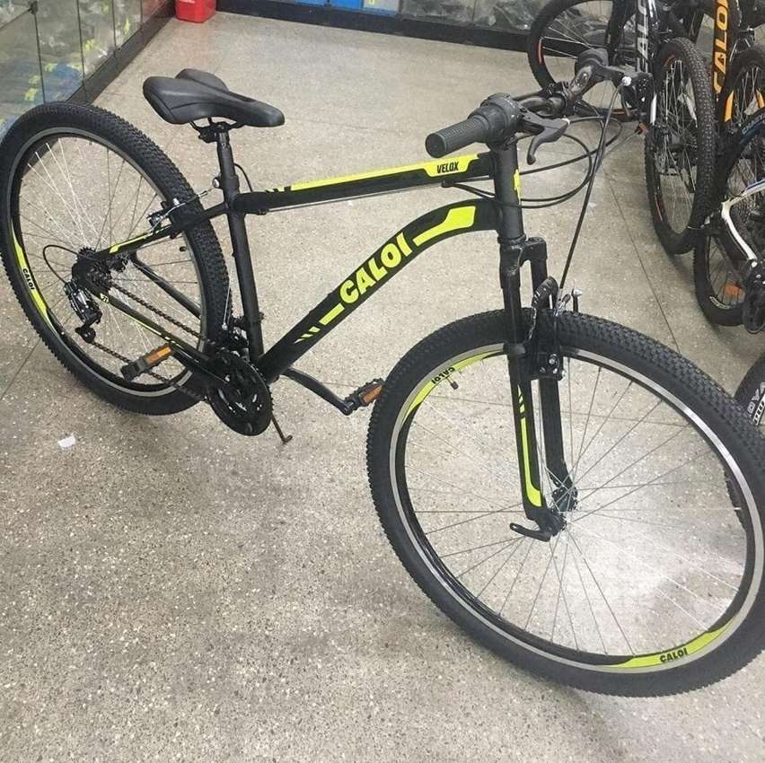 Bicicleta Aro 29 Caloi 21 Marchas Velox V-Brake Mountain Bike Preta na Carrefour
