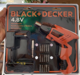 BLACK+DECKER Parafusadeira a Bateria 4.8V Bivolt com 16 Acessórios e Carregador KC4815B na Amazon
