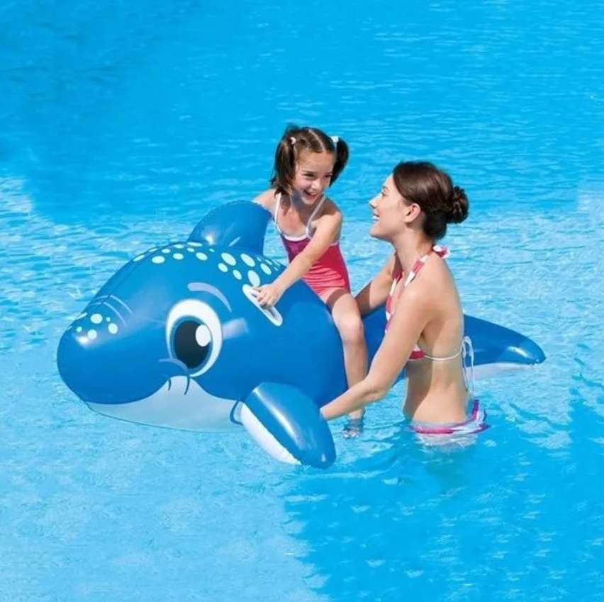 Boia Inflável Baleia Mor na Amazon