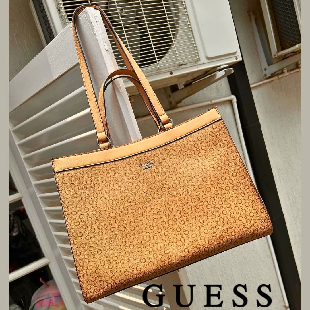 Bolsa Bodie, Guess, Feminino, Bege Estampado, Un na Amazon