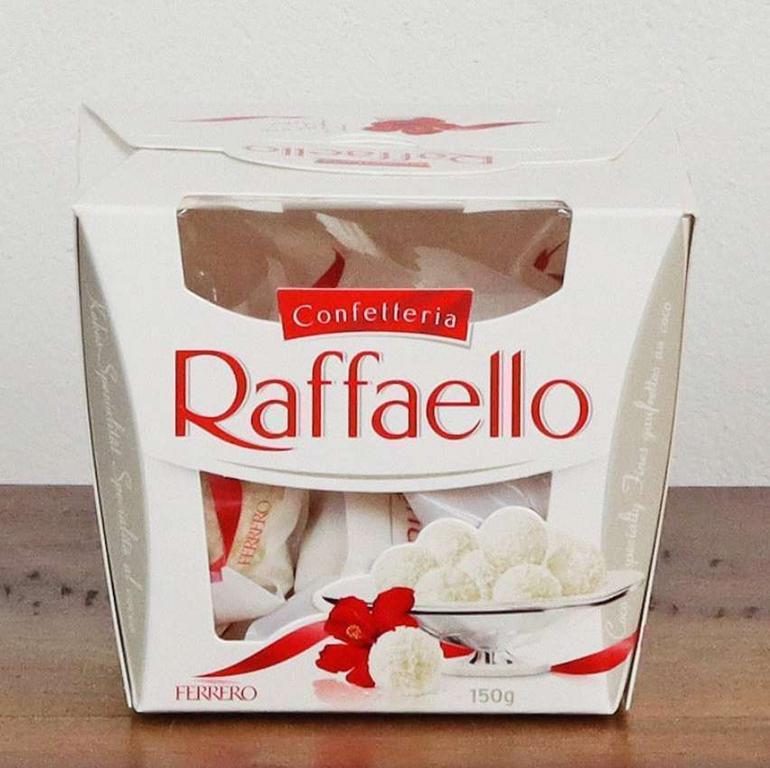 Bombom Confetteria Wafer Raffaello Amêndoa e – Coberto com Coco Cremoso 150g 15 Unidades na Magazine Luiza