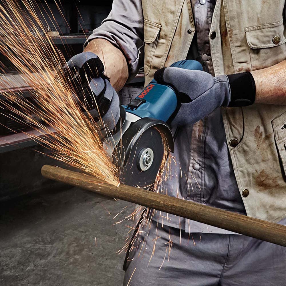 Bosch Esmerilhadeira Angular De 4 1/2′ Gws 6-115 670W 127V na Amazon