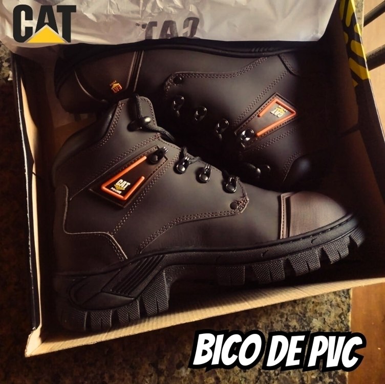 Bota Masculina Em Couro Para Trabalho Com Bico PVC e C.A na Amazon
