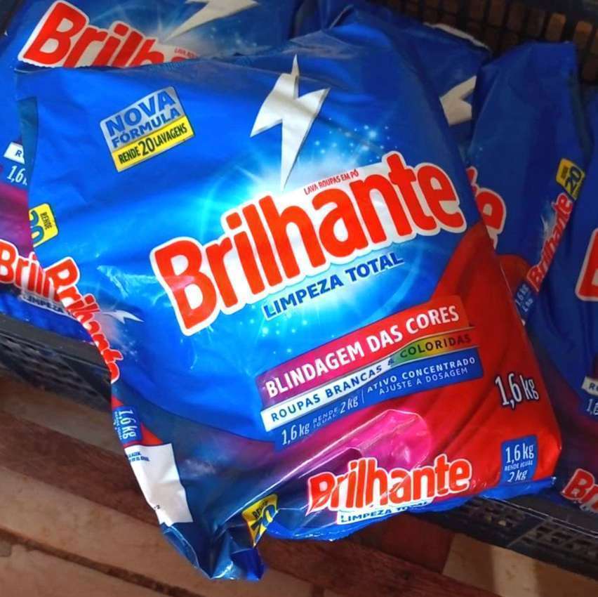 Brilhante Limpeza Total – Lava-Roupas em Pó, Roupas Brancas e Coloridas, Ativo Concentrado, Pacote 1,6kg na Amazon
