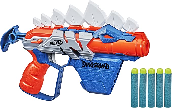 Brinquedo Lança Dardos NERF Dino Stego-Smash com 5 Dardos Oficiais e Porta Dardos F0806 – Hasbro na Amazon