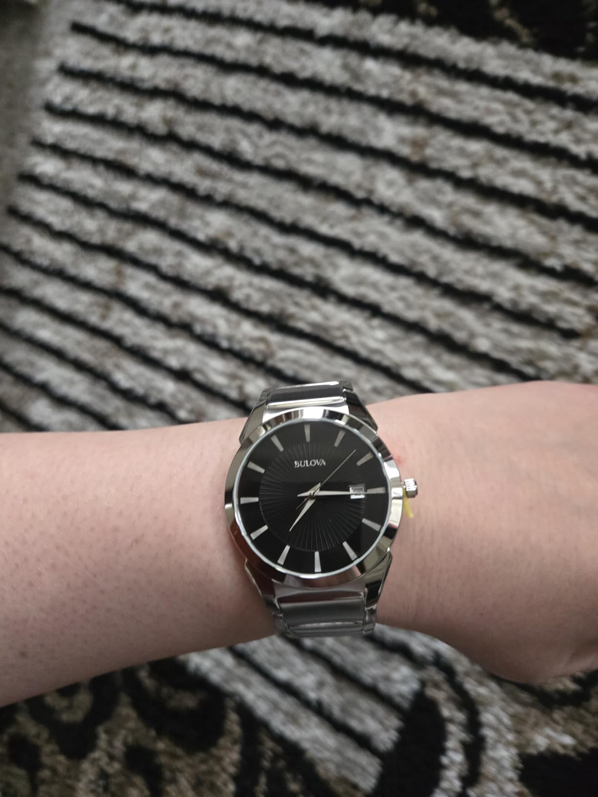 Bulova Relógio masculino de quartzo com calendário de 3 ponteiros, mostrador estampado, 38 mm, estilo: 96B149 na Amazon