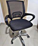 Cadeira de Escritório Secretária Base Cromada com Rodinha na Amazon