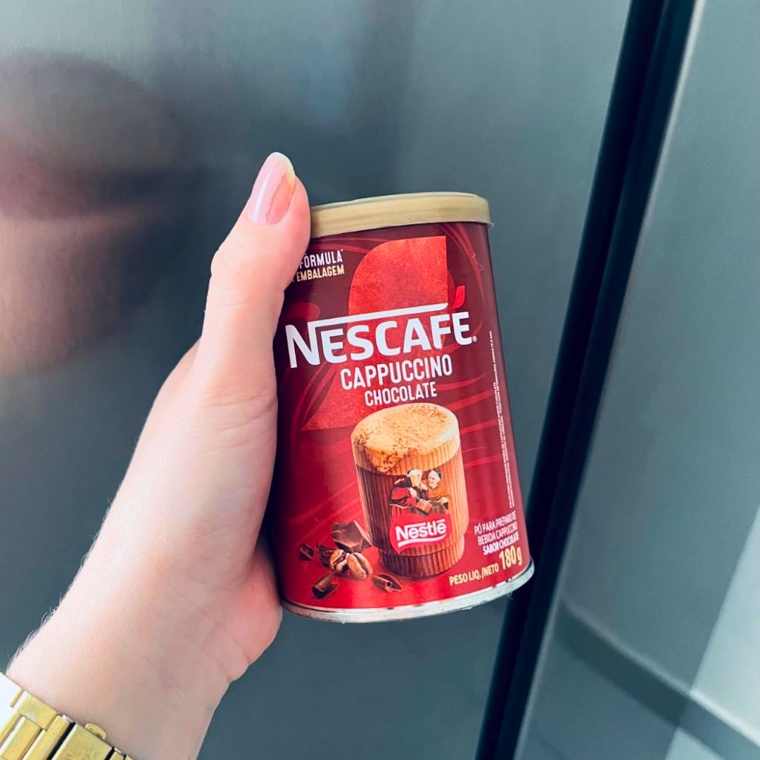 Café Solúvel Nescafé Cappuccino Dois Frades Lata 180g na Amazon