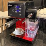 Cafeteira Espresso Oster, PrimaLatte II, Vermelho, 127V na Amazon