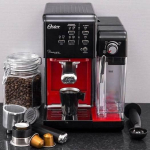 Cafeteira Espresso Oster, PrimaLatte II, Vermelho, 127V na Amazon