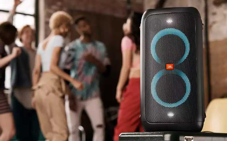 Caixa de Som Bluetooth JBL - JBLPARTYBOX100BR 160W USB na Girafa