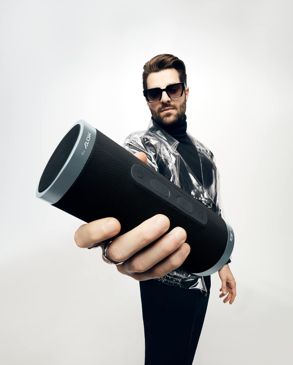 Caixa de Som Bluetooth WAAW by ALOK US 200SB DUO TWS, 14 Horas de Reprodução, Resistente à Água IPX6, 2 em 1 na Amazon