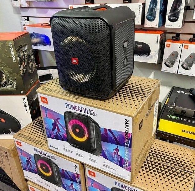Caixa de Som JBL Partybox Encore Essential, 100W RMS, Bluetooth, LED, Preto – 28913611 na KaBuM!
