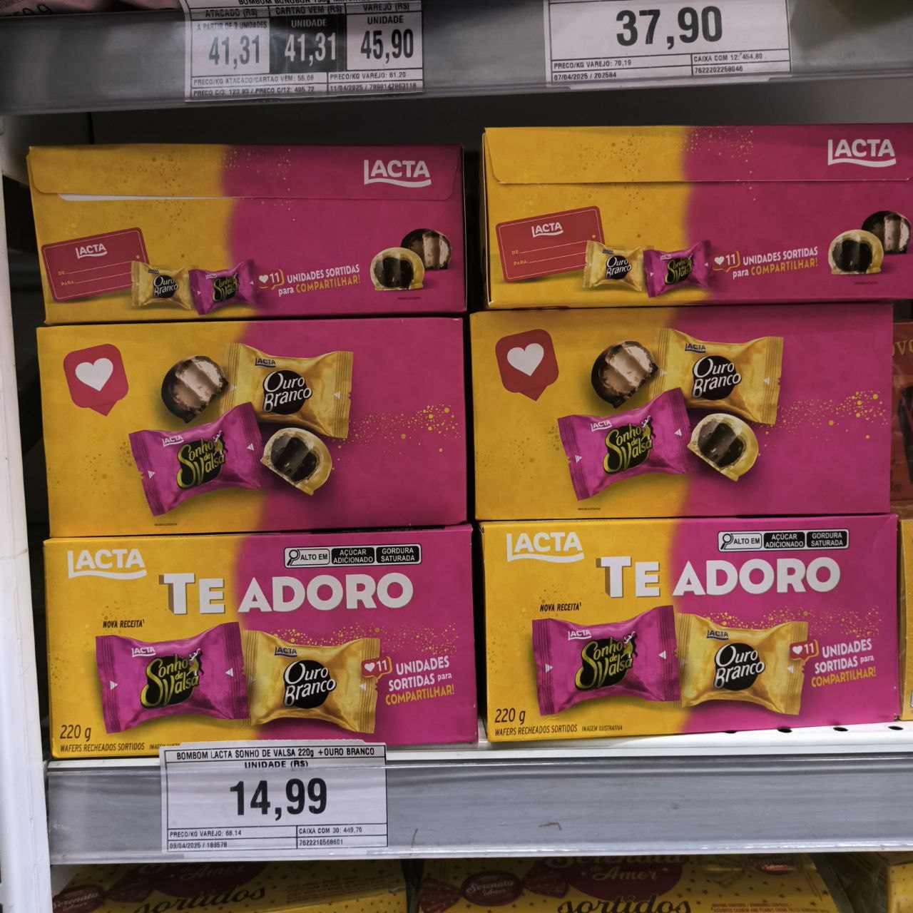 Caixa Sonho de Valsa e Ouro Branco Sortidos 220g na Amazon