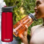 CamelBak eddy+ garrafa de água com renovação Tritan – topo de canudo 590 ml, cardeal na Amazon