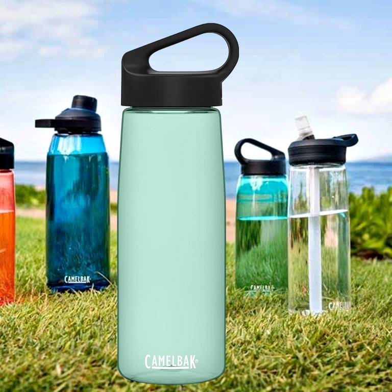 CamelBak Garrafa de água livre de BPA com renovação Tritan, 740ml na Amazon