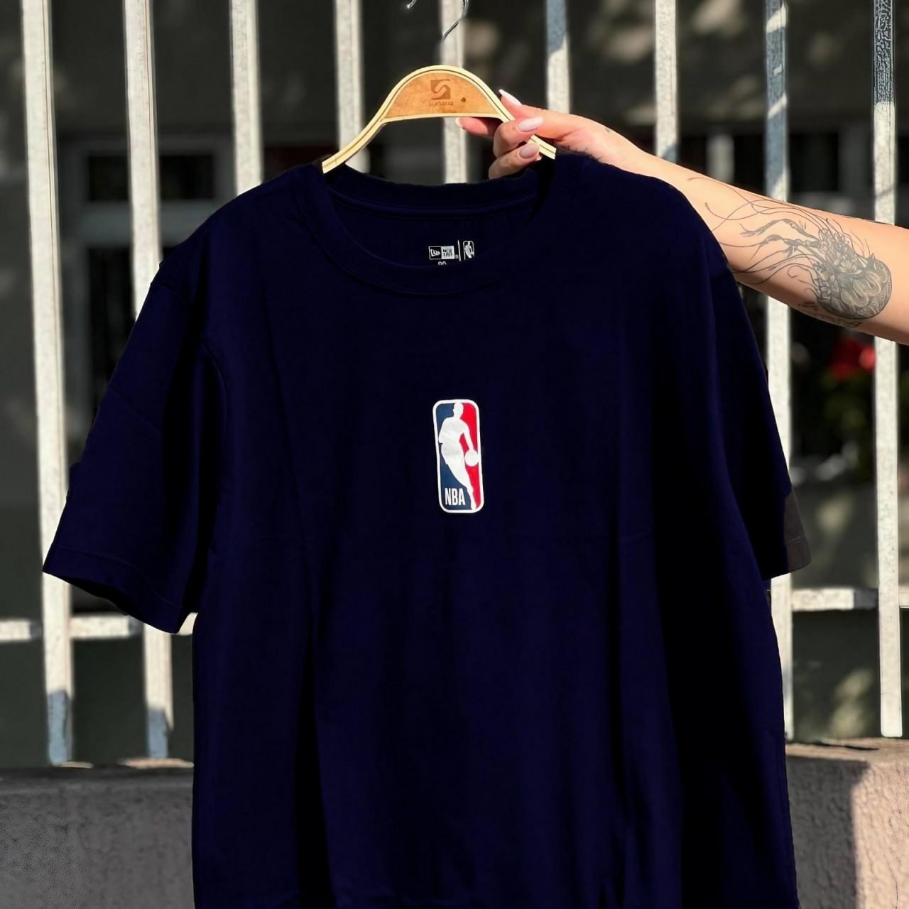 Camiseta Masculina NBA Manga Curta Core Logoman na Centauro