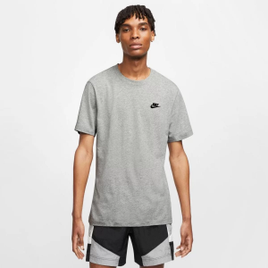 Camiseta Nike Sportswear Club - Masculina na Netshoes