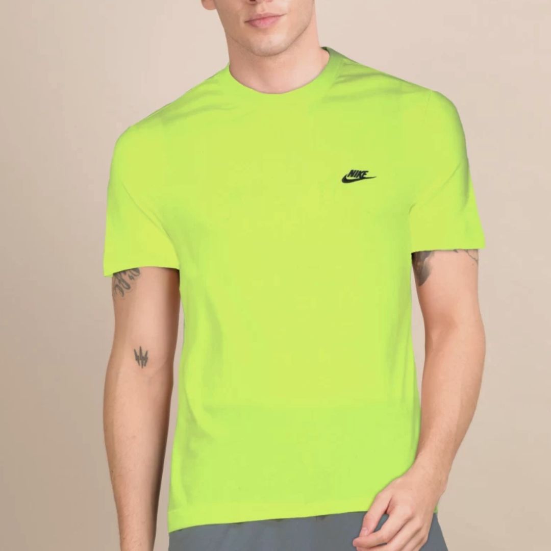 Camiseta Nike Sportswear Club Masculina na Dafiti