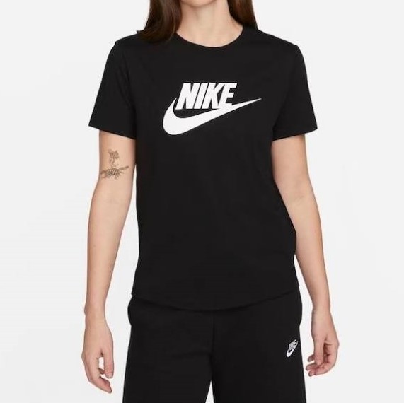 Camiseta Nike Sportswear Essentials – Feminina na Centauro