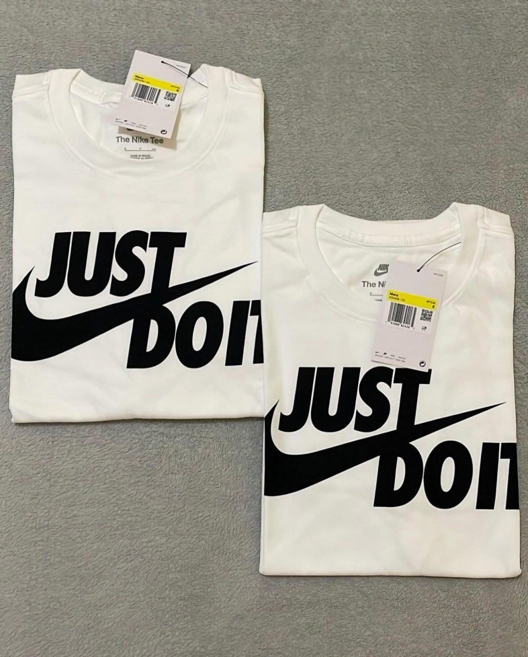 Camiseta Nike Sportswear JDI Masculina na Nike