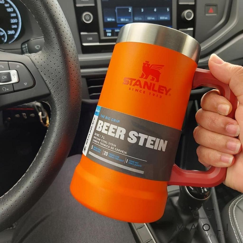 Caneca térmica de cerveja Stanley Signal-Orange 0,709L na Amazon