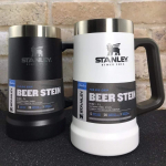 Caneca térmica de cerveja Stanley|0,709L na Amazon