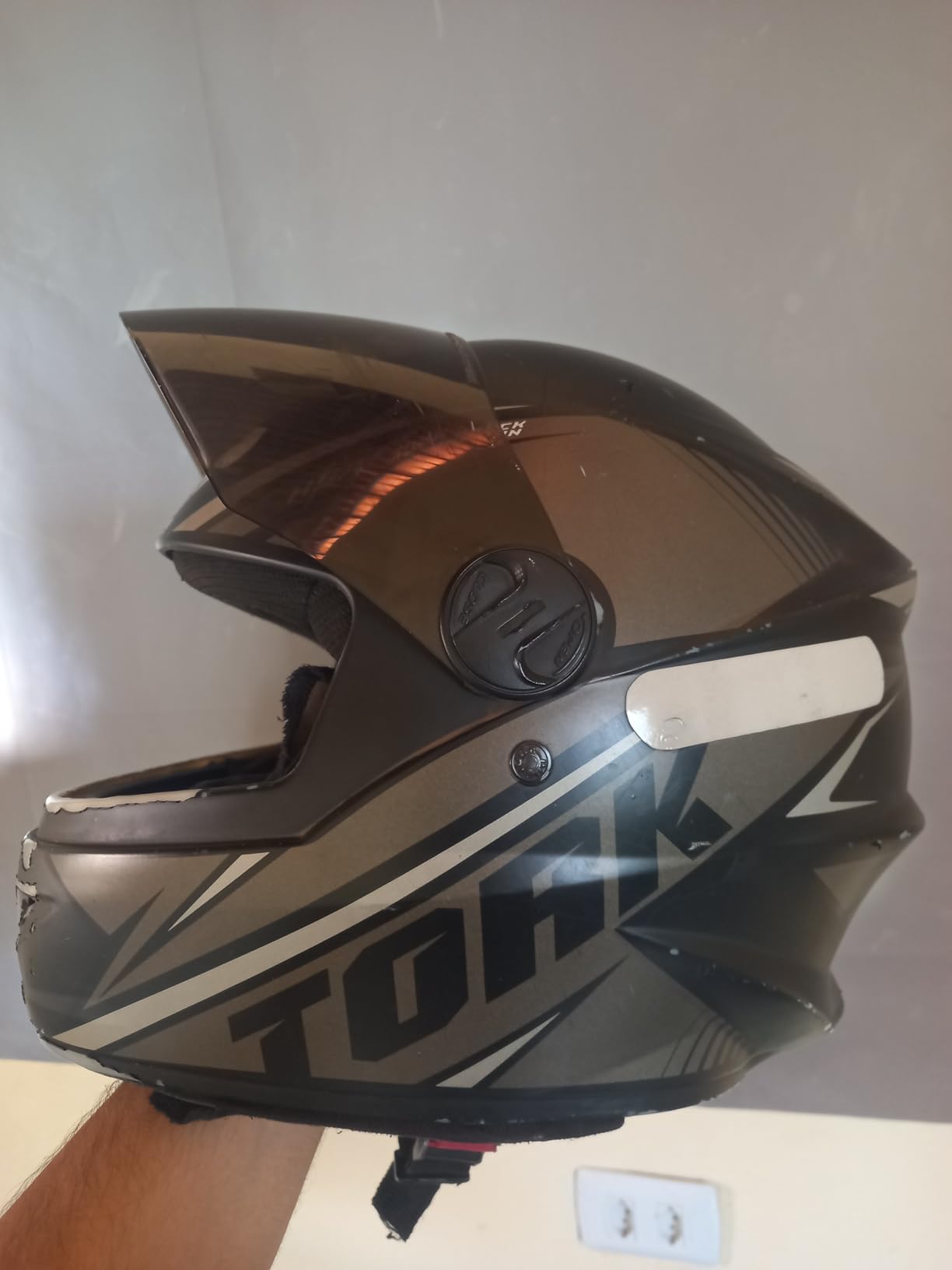 CAPACETE FECHADO PRO TORK R8 PRATA TAM. 56 VIS. FUMÊ na Amazon