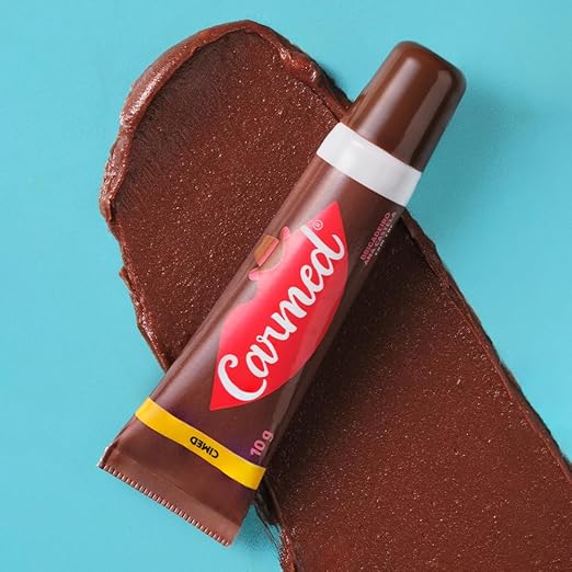 Carmed Brigadeiro Ana Castela Boiadeira Hidratante Labial Efeito Gloss Linha Doces 10g Cimed na Amazon