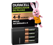 Carregador de Pilhas Recarregáveis AA e AAA Com 4 Pilhas AA Inclusas – Bivolt – Duracell na Amazon