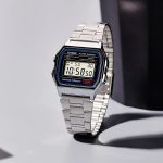 Casio Relógio digital masculino A158WA-1DF de aço inoxidável, Prata na Amazon