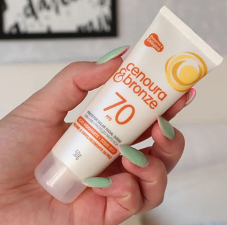 Cenoura e Bronze Protetor Solar Facial Fps70 – 50 g na Amazon