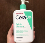 CeraVe, Gel de Limpeza Facial para pele oleosa, com Ácido Hialurônico e Niacinamida na Amazon