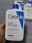 CeraVe, Loção Hidratante Corporal, com textura Fluida e Ácido Hialurônico, 473ml na Amazon