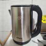 Chaleira Elétrica Oster Inox 2L Ultra – 220V na Amazon