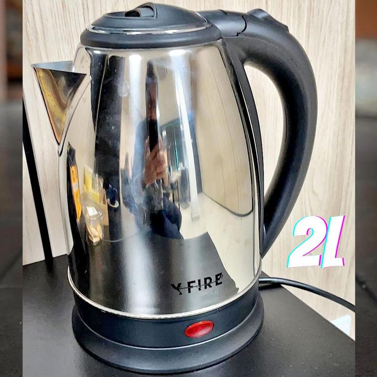 Chaleira Elétrica Xfire 127V 2 Litros Jarra Aço Inoxidável na Amazon