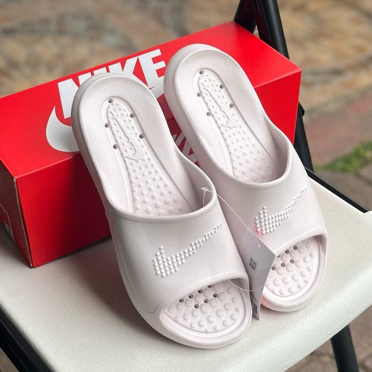 Chinelo Nike Victori One Feminino na Nike