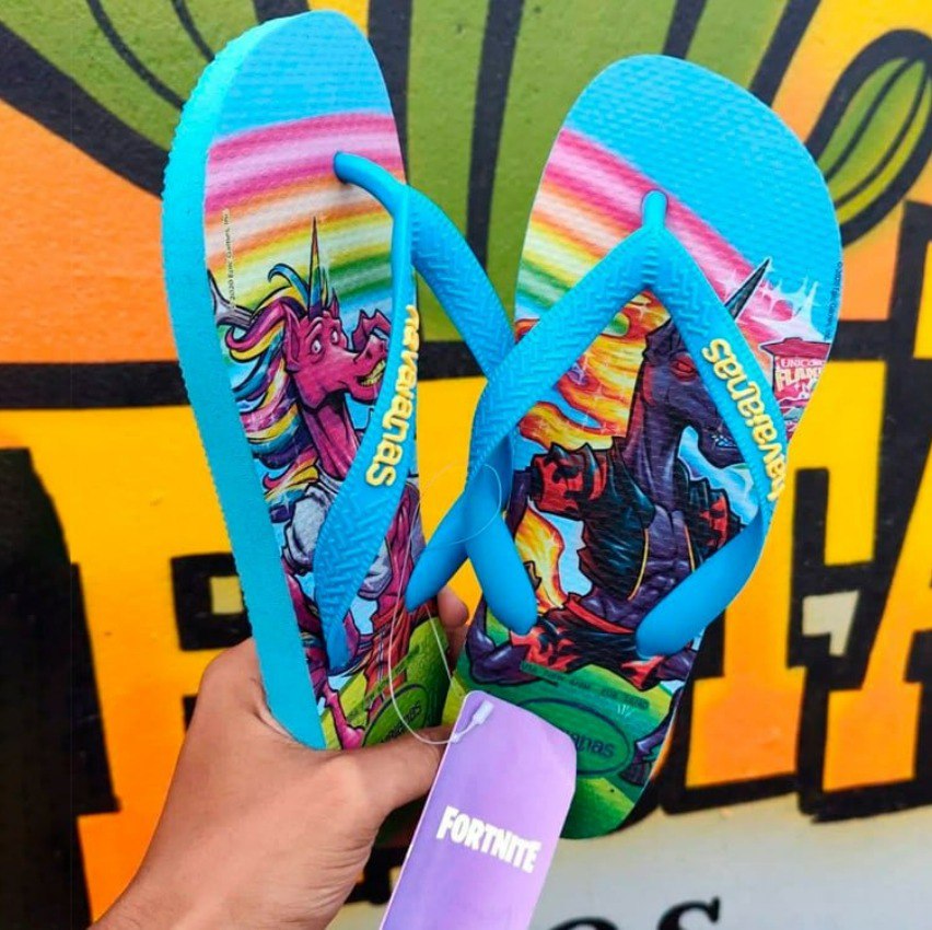 Chinelo SANDALIAS HAVAIANAS FORTNITE, Havaianas, adulto-unissex na Amazon