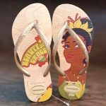 Chinelo Sandalias Havaianas Slim Princesas, Havaianas, feminino na Amazon