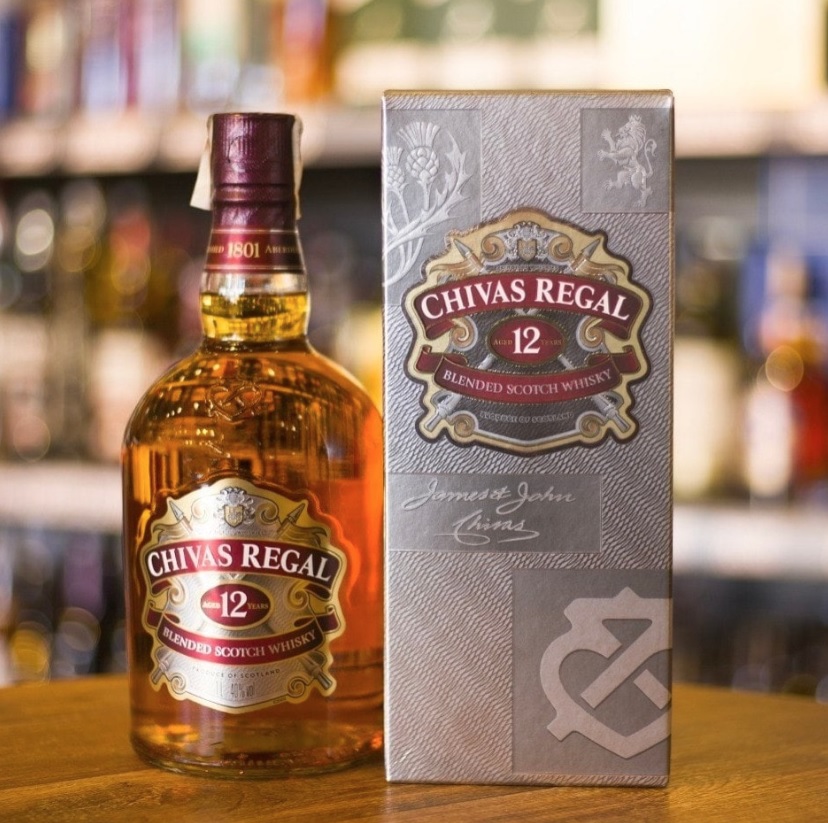 Chivas Regal Whisky 12 anos Escocês 1L na Amazon