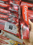 Colgate Creme Dental Clareador Luminous White Carvão Ativado 70G na Amazon