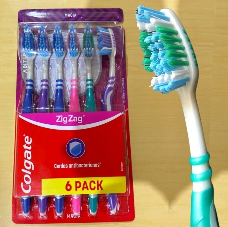 Colgate Escova De Dente Zig Zag Antibac 6 Unid Modelo: 61023926 Cor: Multicolorido na Amazon