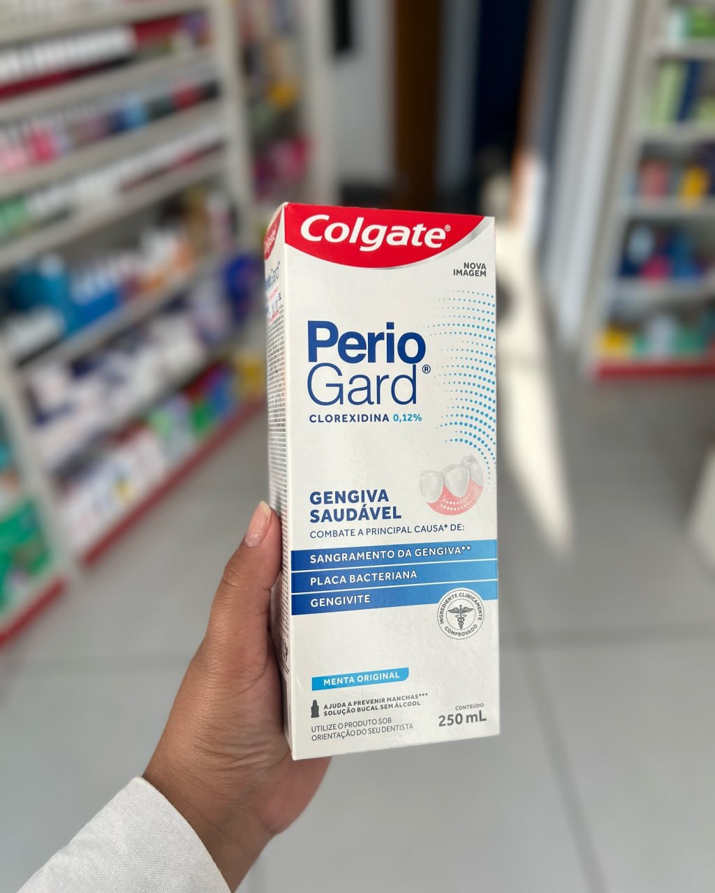 Colgate Solução Bucal Periogard Sem Álcool Extra Mint 250Ml na Amazon