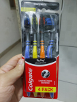 Colgate ZigZag Carvão – Escova Dental, 4 unidades na Amazon