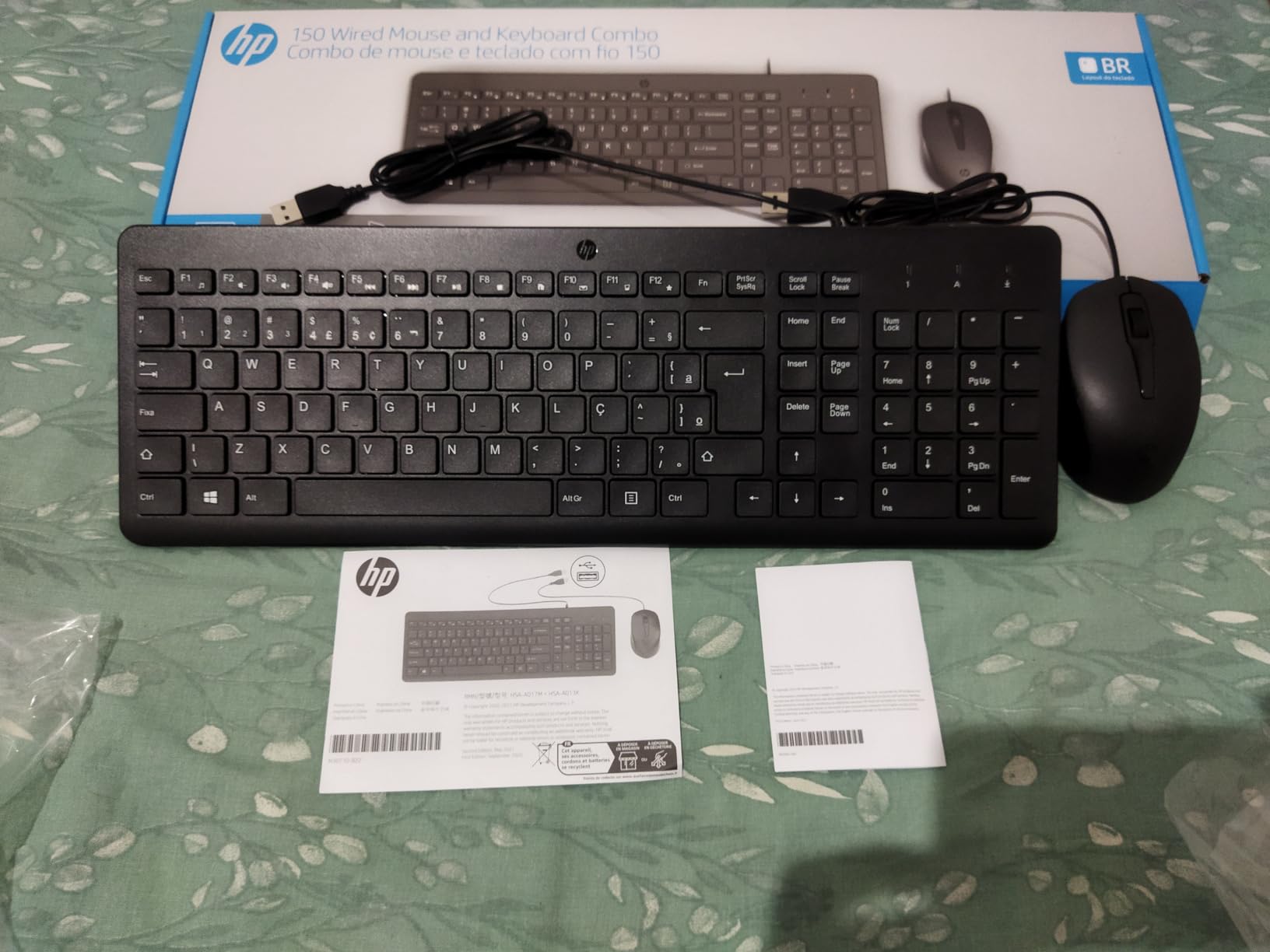 Combo de Teclado e Mouse USB HP 150 – Plug and Play, com Digitação Silenciosa, Confortável e Precisa, Mouse com DPI de 1600, Layout ABNT2, Preto (240J7AA) na Amazon