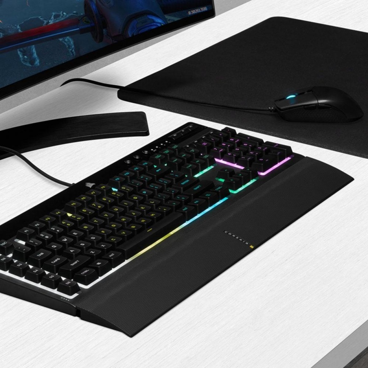 Combo Gamer Corsair Teclado e Mouse, K55 RGB PRO e Katar PRO, ANSI, CH-9226965-NA na Terabyte Shop